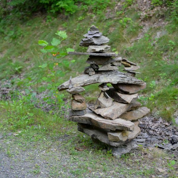 emery_rock_sculpture-01.jpg