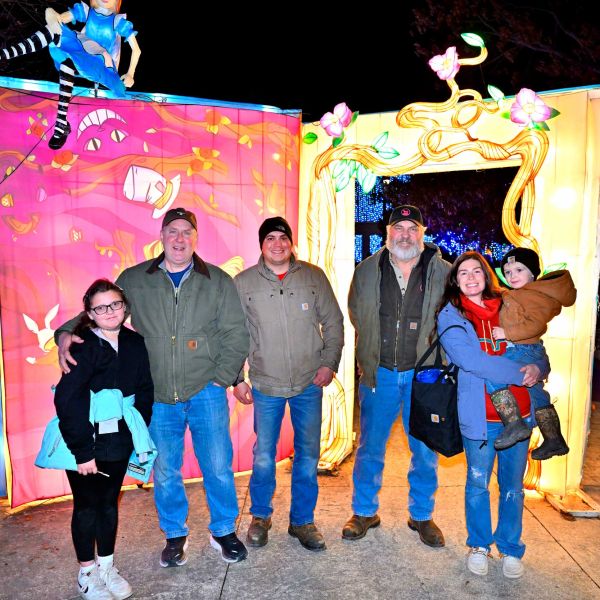 gardenoflights2024-33.jpg