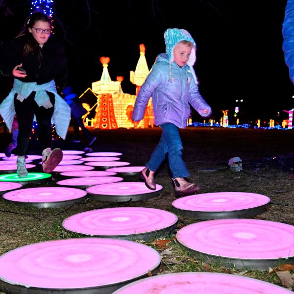 gardenoflights2024-71.jpg