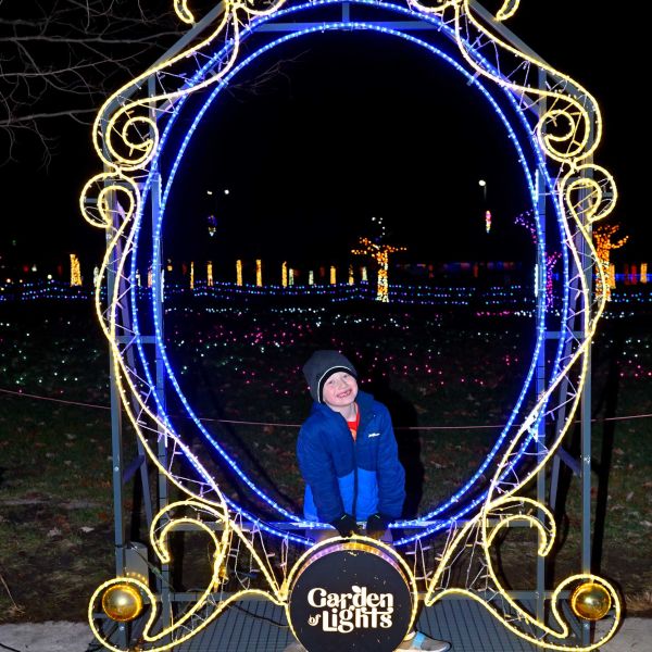 gardenoflights2024-80.jpg