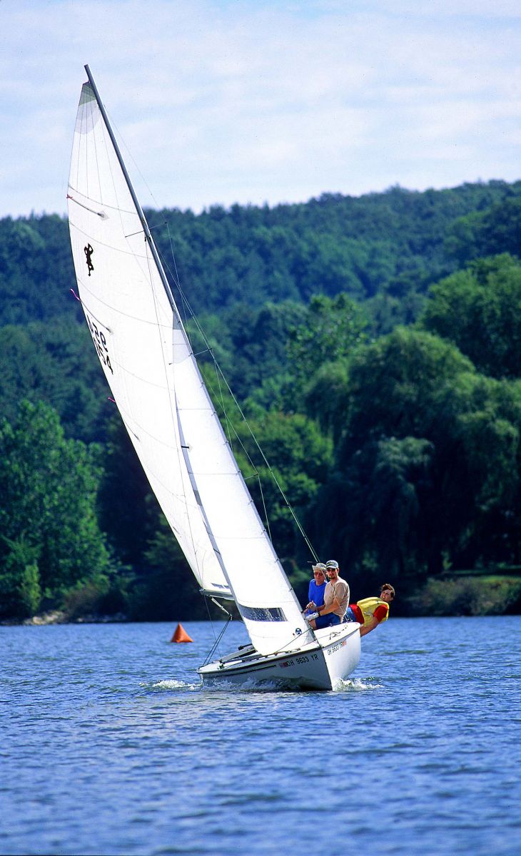 atwood-lake-sailboat.jpg