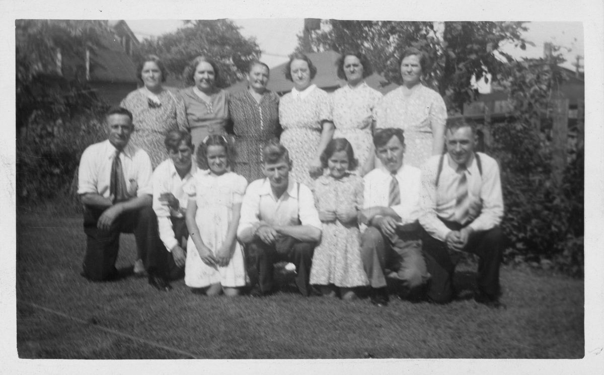 celuch-josef-1940s-anna-family.jpg