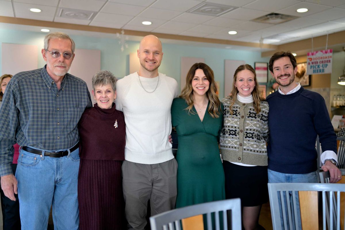 hilaryshower12-24-190.jpg