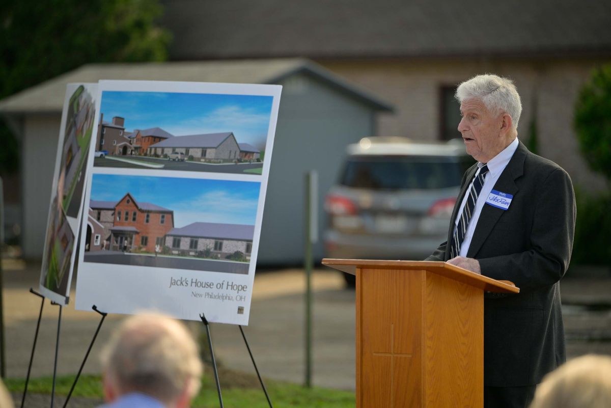 jacks-house-of-hoope-groundbreaking-209_001.jpg