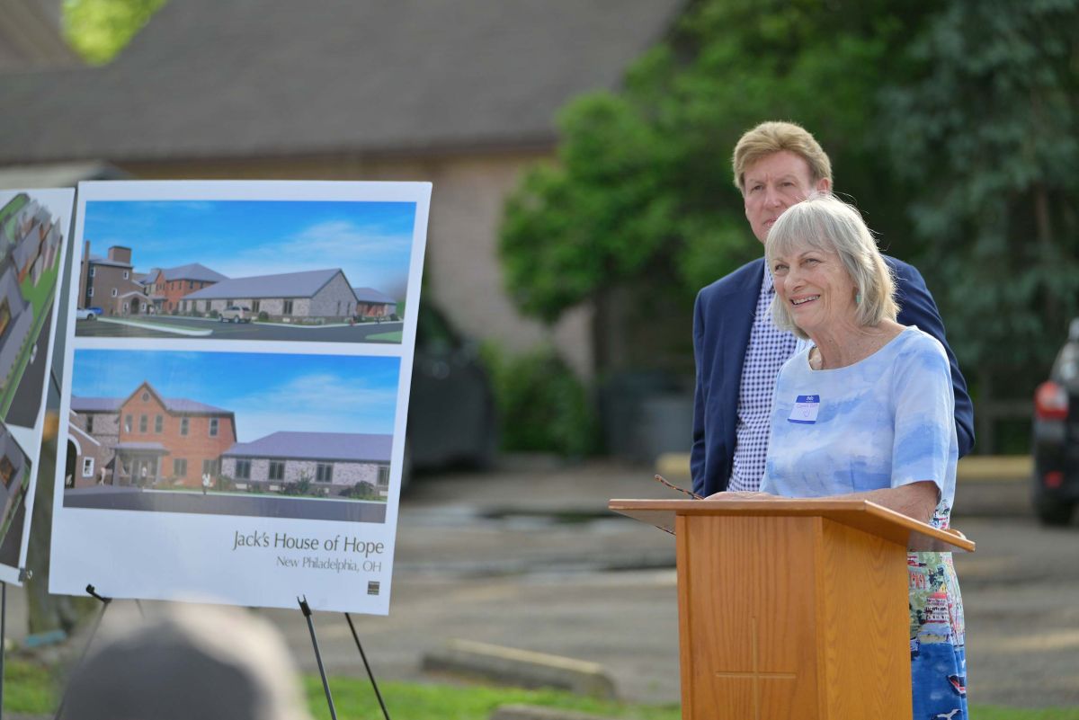jacks-house-of-hoope-groundbreaking-513_001.jpg