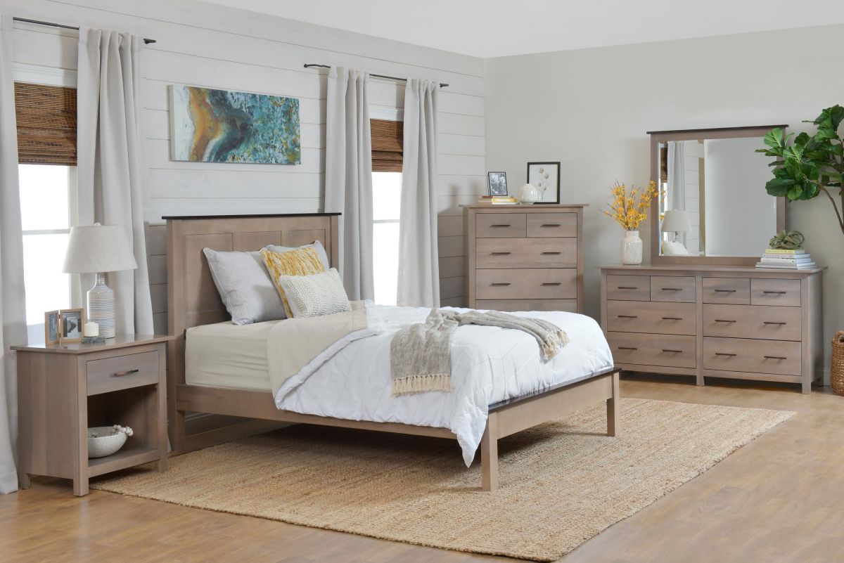 Williamsport Brown Maple Bedroom - Double Hung with Artwork