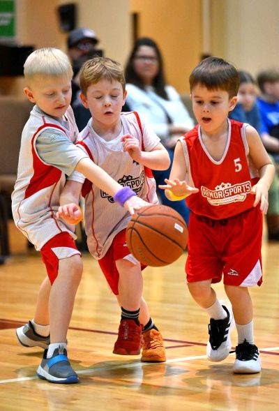 Armor Basketball - Ira